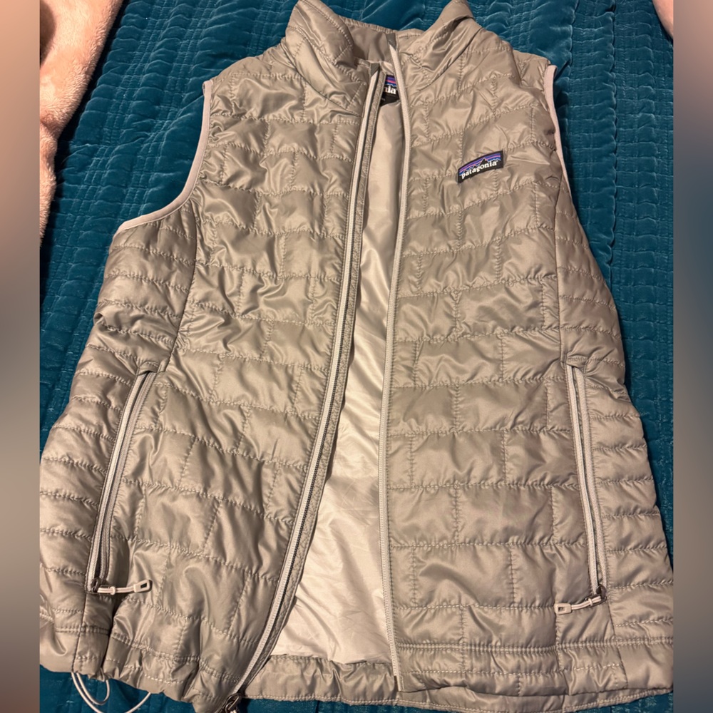Patagonia Light Gray Nano Quilted Down Vest
